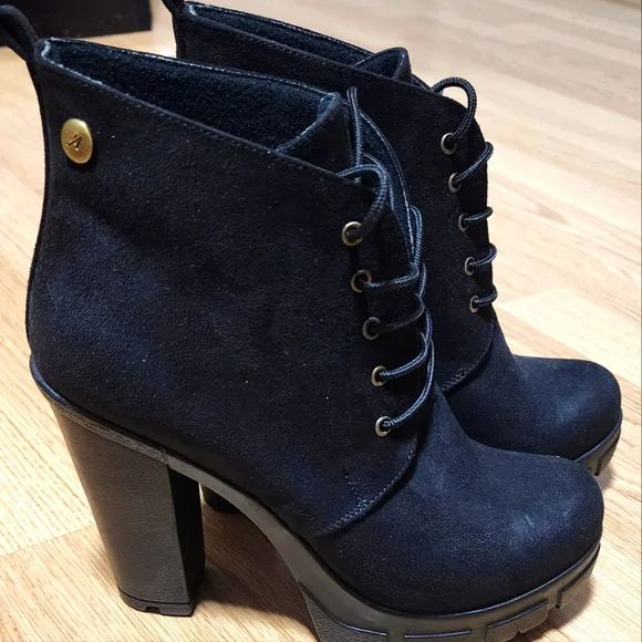 Booties - Picture 1 of 5